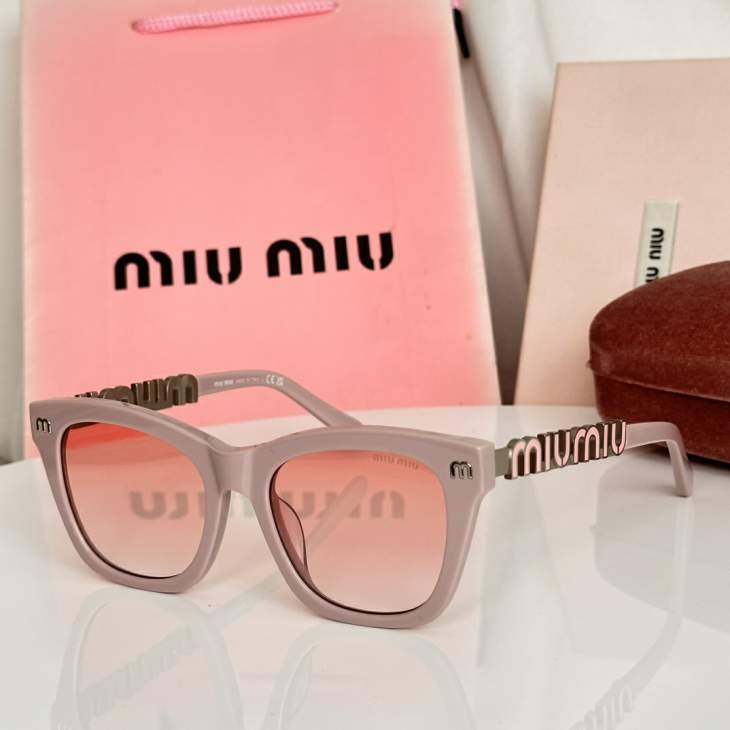 Picture of Miu Miu Sunglasses _SKUfw79479074fw
